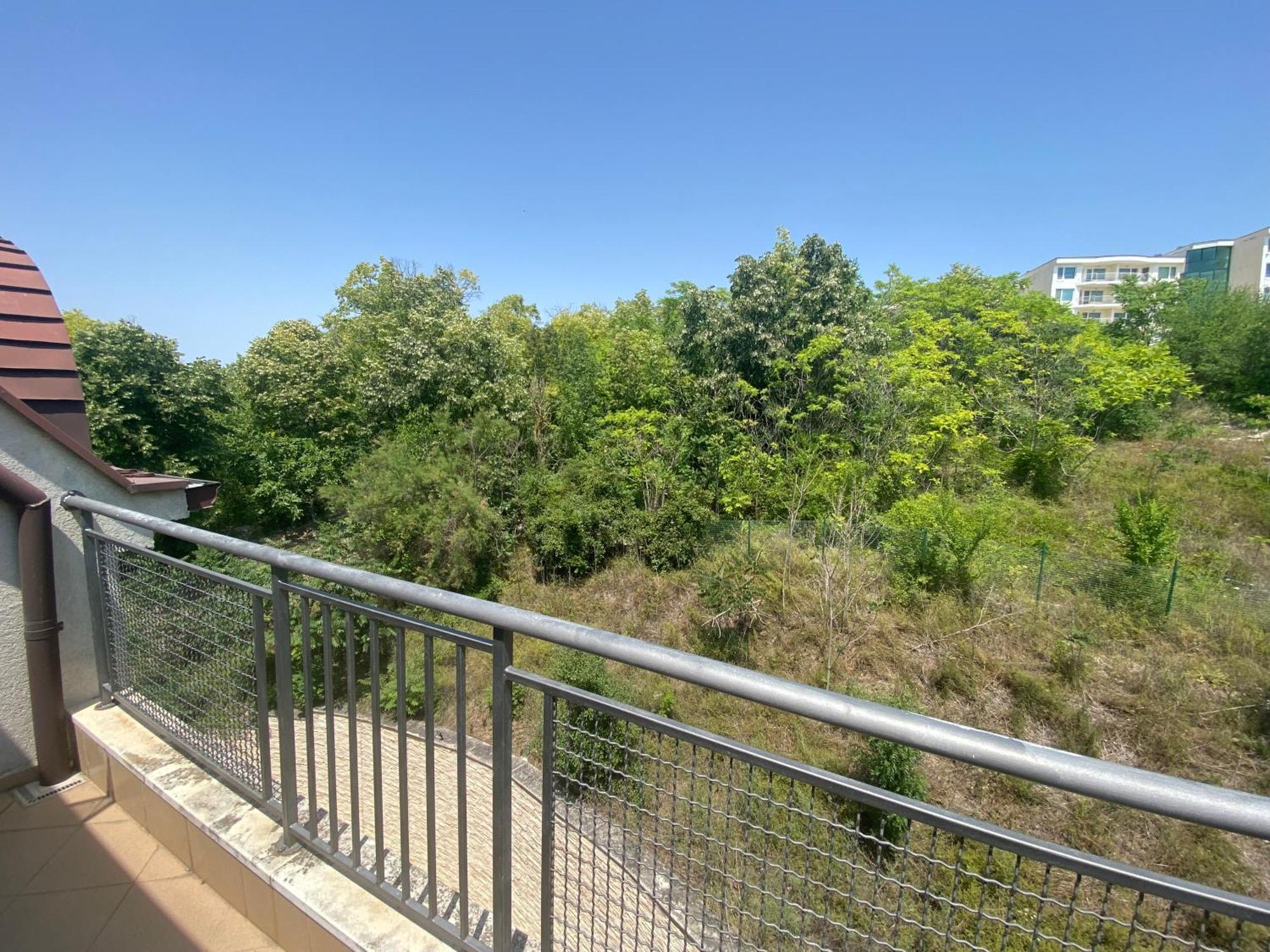 Kavarna Hills Kültér fotó