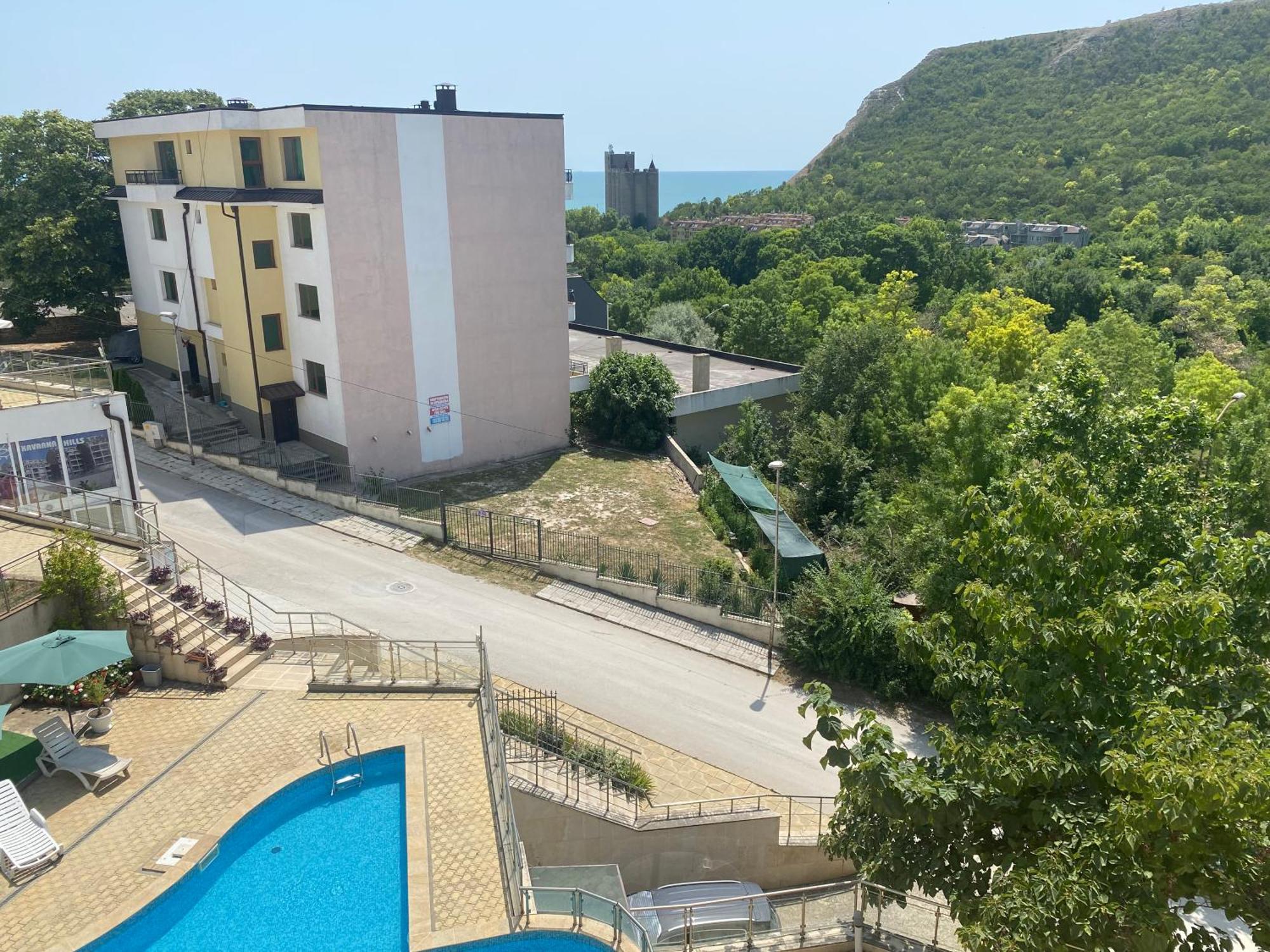 Kavarna Hills Kültér fotó